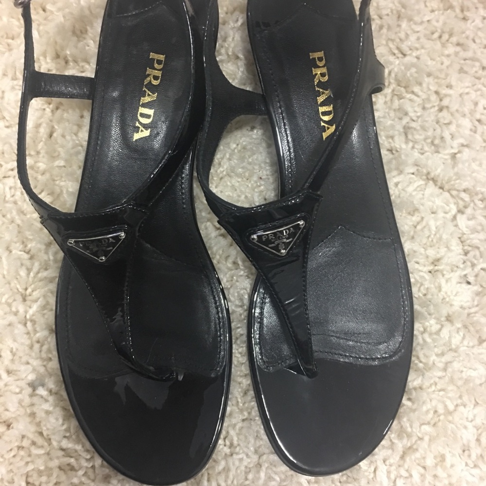 PRADA AUTHENTIC Sandals❤️